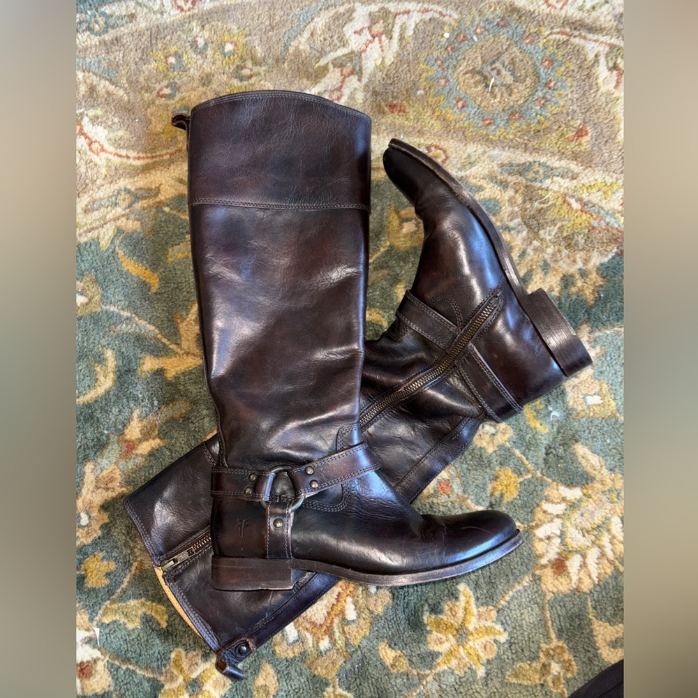 Brown Frye Boot size 8